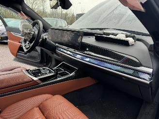 BMW 7-serie 750e xDrive AUTOMAAT SKY LOUNGE BJ 2024 picture 27