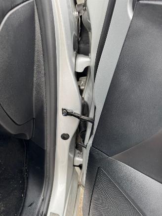 Ford Focus Wagon 1.0 EcoBoost Hybrid ST Line Style picture 18