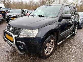 Schadeauto Suzuki Grand-vitara 2.0-16V High Executive 2006/10