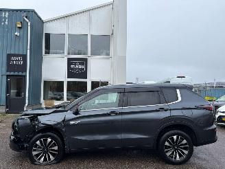 Mitsubishi Outlander 2.4 AUTOMAAT PHEV Intense picture 2