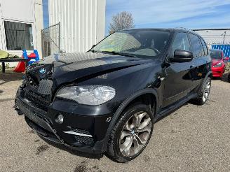 Schadeauto BMW X5 xDrive35i AUTOMAAT High Executive 2012/4