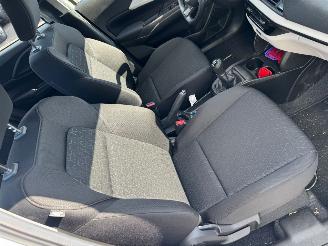 Suzuki Swift 1.2 Comfort Smart Hybrid picture 15