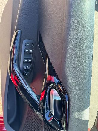 Peugeot 208 1.2 PureTech Allure picture 17