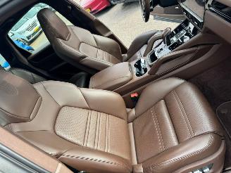 Porsche Cayenne 3.0 AUTOMAAT E-Hybrid picture 22