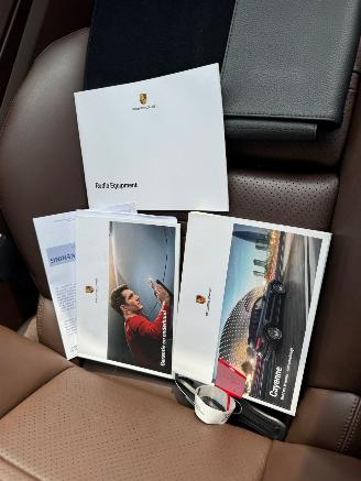 Porsche Cayenne 3.0 AUTOMAAT E-Hybrid picture 28