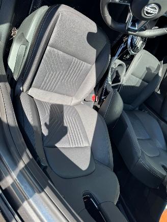 Nissan Juke 1.6 AUTOMAAT Hybrid Tekna picture 18