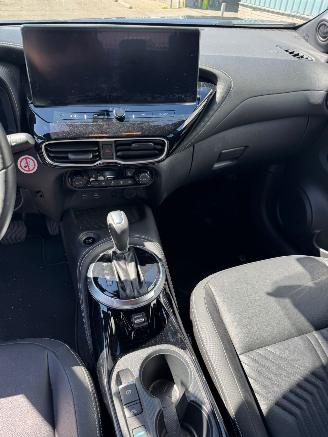 Nissan Juke 1.6 AUTOMAAT Hybrid Tekna picture 13