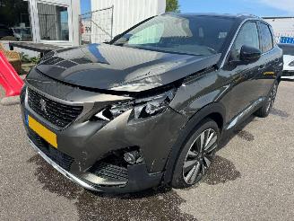 krockskadad bil auto Peugeot 3008 1.2 PureTech GT Line 2017/2
