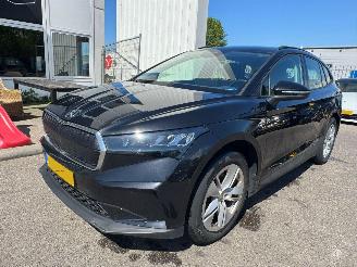 Damaged car Skoda Enyaq iV 60 2023/7