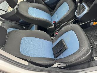 Hyundai I-10 Hyundai i10 1.0i i-Motion Comfort picture 17