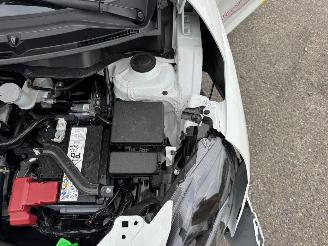 Suzuki Swift 1.2 Comfort Smart Hybrid picture 8