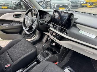 Suzuki Swift 1.2 Comfort Smart Hybrid picture 10