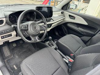 Suzuki Swift 1.2 Comfort Smart Hybrid picture 9
