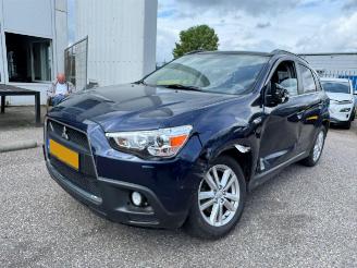 krockskadad bil auto Mitsubishi ASX 1.6 Intense ClearTec 2011/9