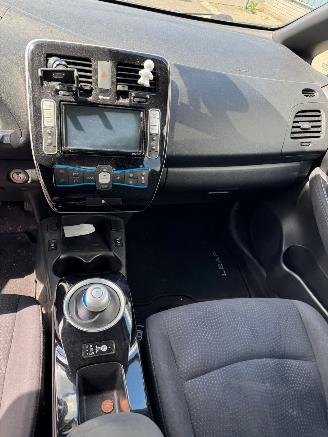 Nissan Leaf Nissan LEAF Tekna Limited Edition 24 kWh picture 12