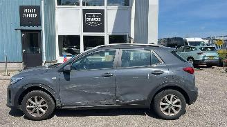 Kia Stonic 1.0 T-GDi MHEV picture 2