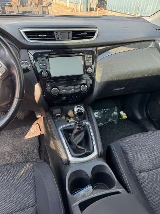 Nissan Qashqai 1.2 Connect Edition picture 11