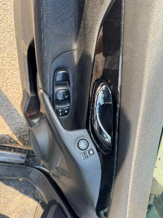 Nissan Qashqai 1.2 Connect Edition picture 16