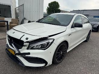 Voiture accidenté Mercedes Cla-klasse Shooting Brake 180 AMG Night Edition Plus 2016/11