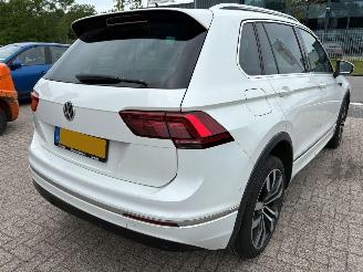 Volkswagen Tiguan 1.5 AUTOMAAT TSI ACT Highline Business R picture 6