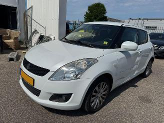 damaged passenger cars Suzuki Swift 1.2 Exclusive EASSS 2011/4