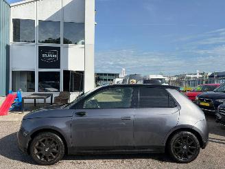 Honda e- 16\" picture 2
