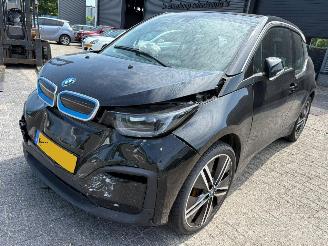 Schadeauto BMW i3 Executive Edition 120Ah 42 kWh 2019/11