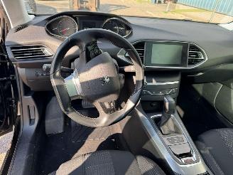 Peugeot 308 SW 1.2 AUTOMAAT  PureTech Blue Lease Premium picture 13