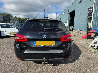 Peugeot 308 SW 1.2 AUTOMAAT  PureTech Blue Lease Premium picture 4
