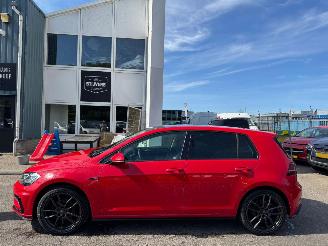 Volkswagen Golf 1.0 TSI Highline Business R picture 2