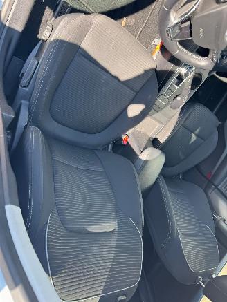 Ford Focus Wagon 1.5 AUTOMAAT  EcoBlue Titanium Business picture 16