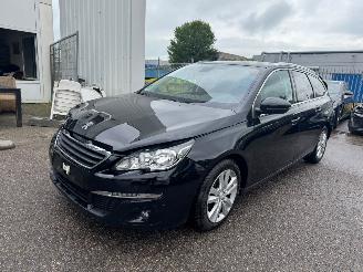 skadebil auto Peugeot 308 SW 1.6 BlueHDI Blue Lease Executive Pack 2015/11