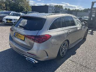 Damaged car Mercedes C-klasse 300 e AMG LINE 2023/3