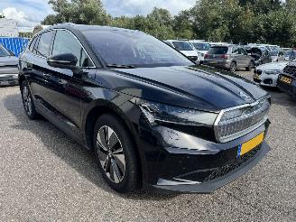 krockskadad bil auto Skoda Enyaq Iv 80 Business Edition Plus 2023/7
