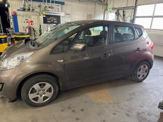 Kia Venga Venga, MPV, 2010 / 2019 1.4 CVVT 16V picture 6