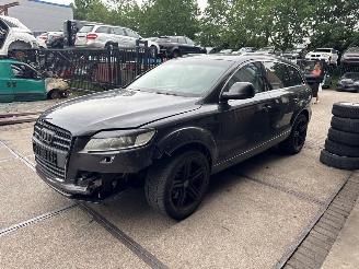 Coche accidentado Audi Q7 4.2 FSI V8 2005/12