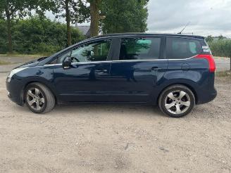 Peugeot 5008 5008 I (0A/0E), MPV, 2009 / 2017 1.6 VTI 16V picture 1