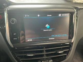 Peugeot 208 208 I (CA/CC/CK/CL), Hatchback, 2012 / 2019 1.6 Blue HDi 100 picture 31