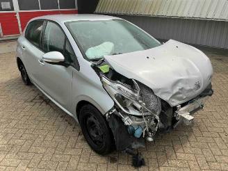 Peugeot 208 208 I (CA/CC/CK/CL), Hatchback, 2012 / 2019 1.6 Blue HDi 100 picture 1