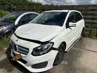  Mercedes B-klasse 220 D AMBITION 2019/4
