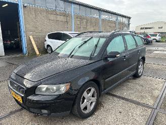 skadebil auto Volvo V-50 2.4 I 2005/11