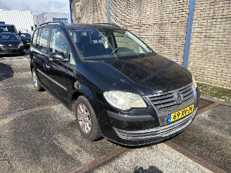 Unfallwagen Volkswagen Touran 1.4 TSI OPTIVE 2007/10