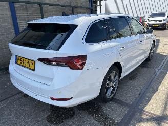 Skoda Octavia 1.0 e-TSI BUSINESS EDITION PLUS picture 3