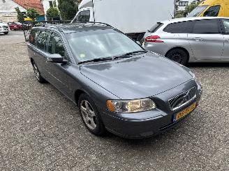 Volvo V-70 2.4  Edition 1 picture 2