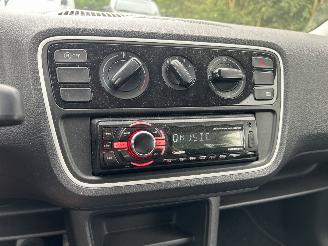 Volkswagen Up! 1.0 EASY UP picture 8