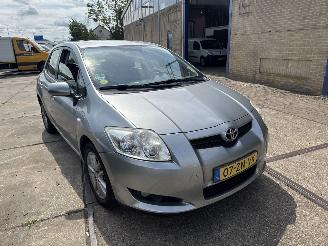 krockskadad bil auto Toyota Auris 16  16V Dynamic Business 2008/4