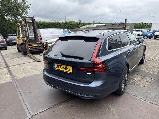 Schadeauto Volvo V-90 2.0 T8 AWD  R-Desing 2021/3