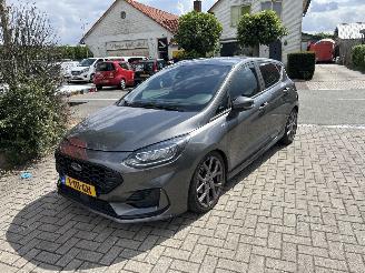 Damaged car Ford Fiesta 1.0 ECOBOOST HYBRID ST-LINE X AUTOMAAT 2023/6