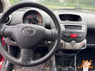 Toyota Aygo Aygo (B10), Hatchback, 2005 / 2014 1.0 12V VVT-i picture 9