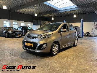 krockskadad bil auto Kia Picanto 1.0 CVVT ISG Plus Pack NL NAP! 2013/12